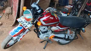 TVS HLX 125 2020 Red