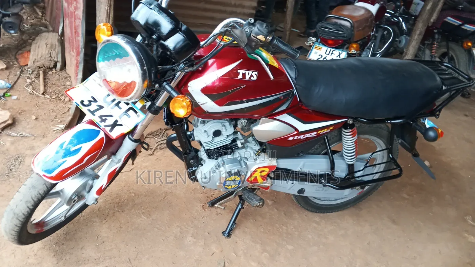 TVS HLX 125 2020 Red
