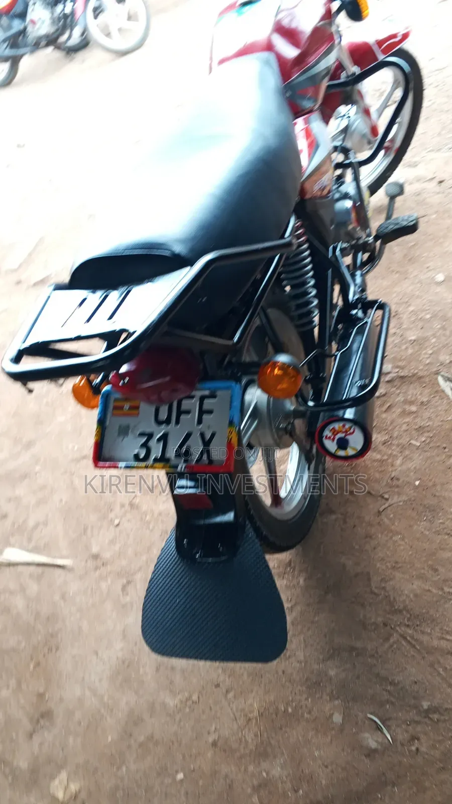 TVS HLX 125 2020 Red