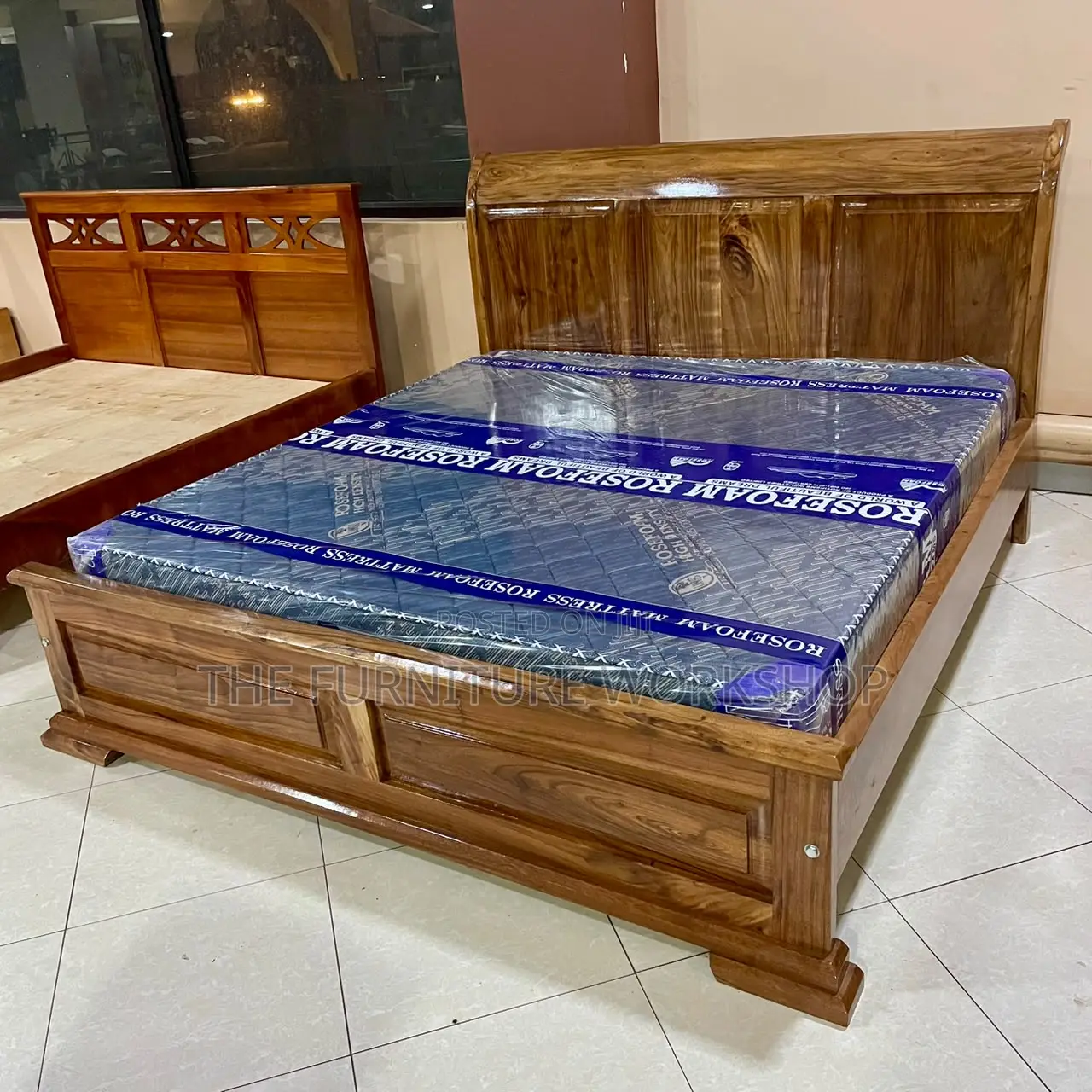 King Size Bed, Mugavu - Senana Hypermarket