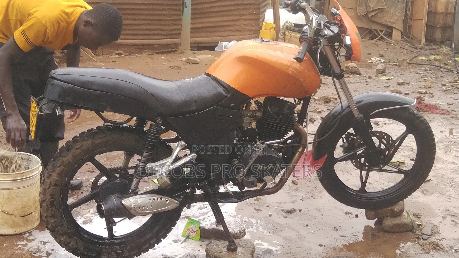 Honda Ignition 2018 Orange