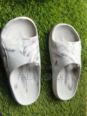 Men's Sliders