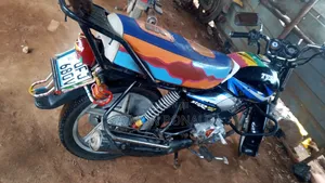 TVS HLX 125 2018 Black