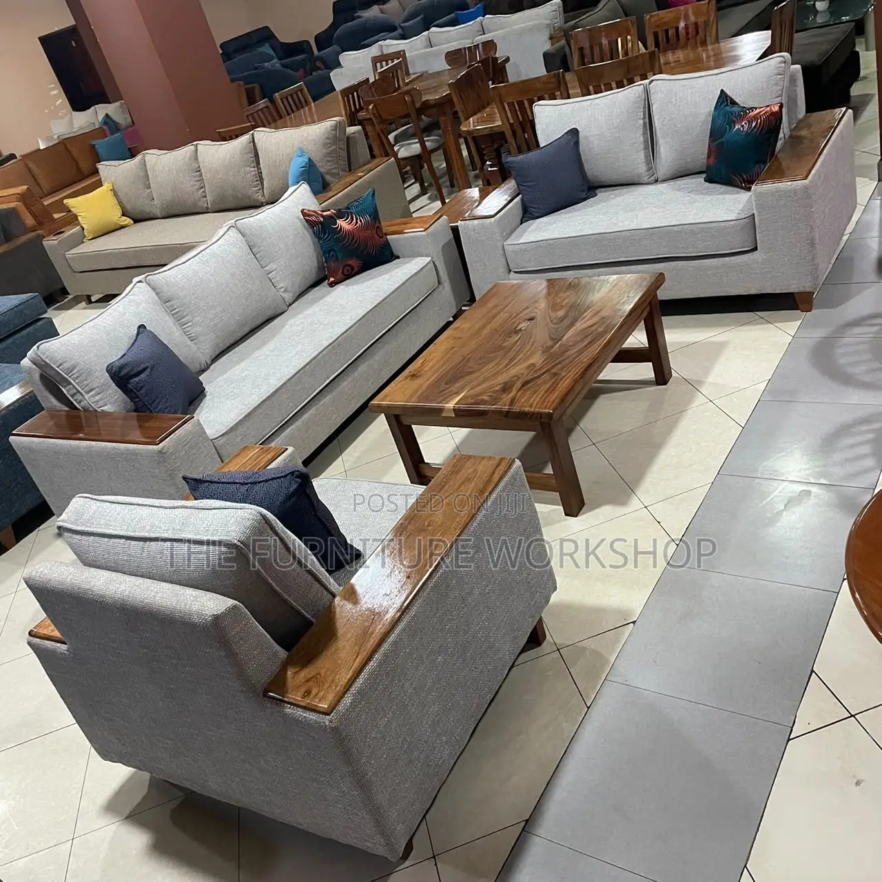 White 6 Seater Sofa Set - Senana Hypermarket