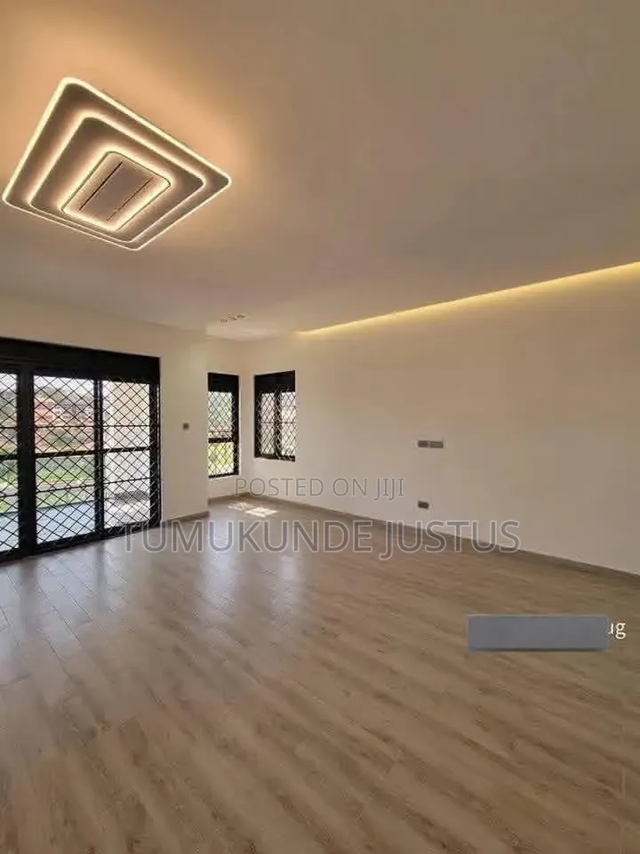 5bdrm House in Standalone Ntinda, Central Division for rent