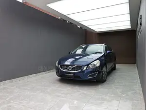 Volvo V60 2012 Blue