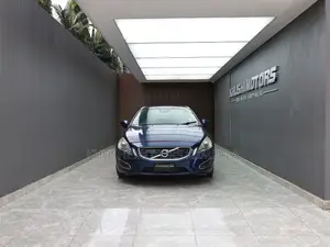 Volvo V60 2012 Blue