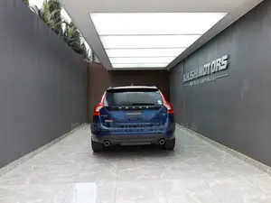 Volvo V60 2012 Blue