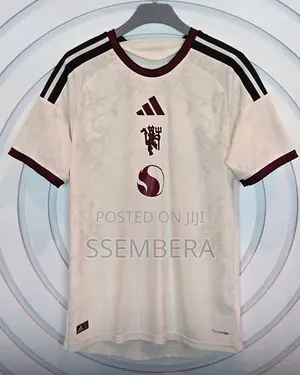 Original Manchester United Jersey or Kit