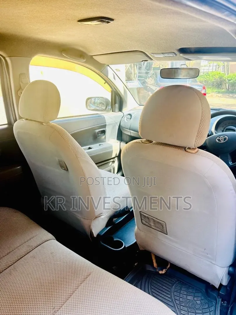 Toyota Passo 1.0 AWD 2008 Silver