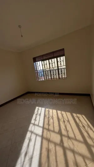 3bdrm Apartment in Canan Estates, Ssabagabo-Makindye for rent