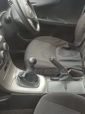 Toyota Corolla Fielder 1.5 Petrol AWD 2012 Silver