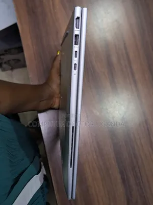 Laptop HP EliteBook 860 G10 16GB Intel Core i7 SSD 512GB