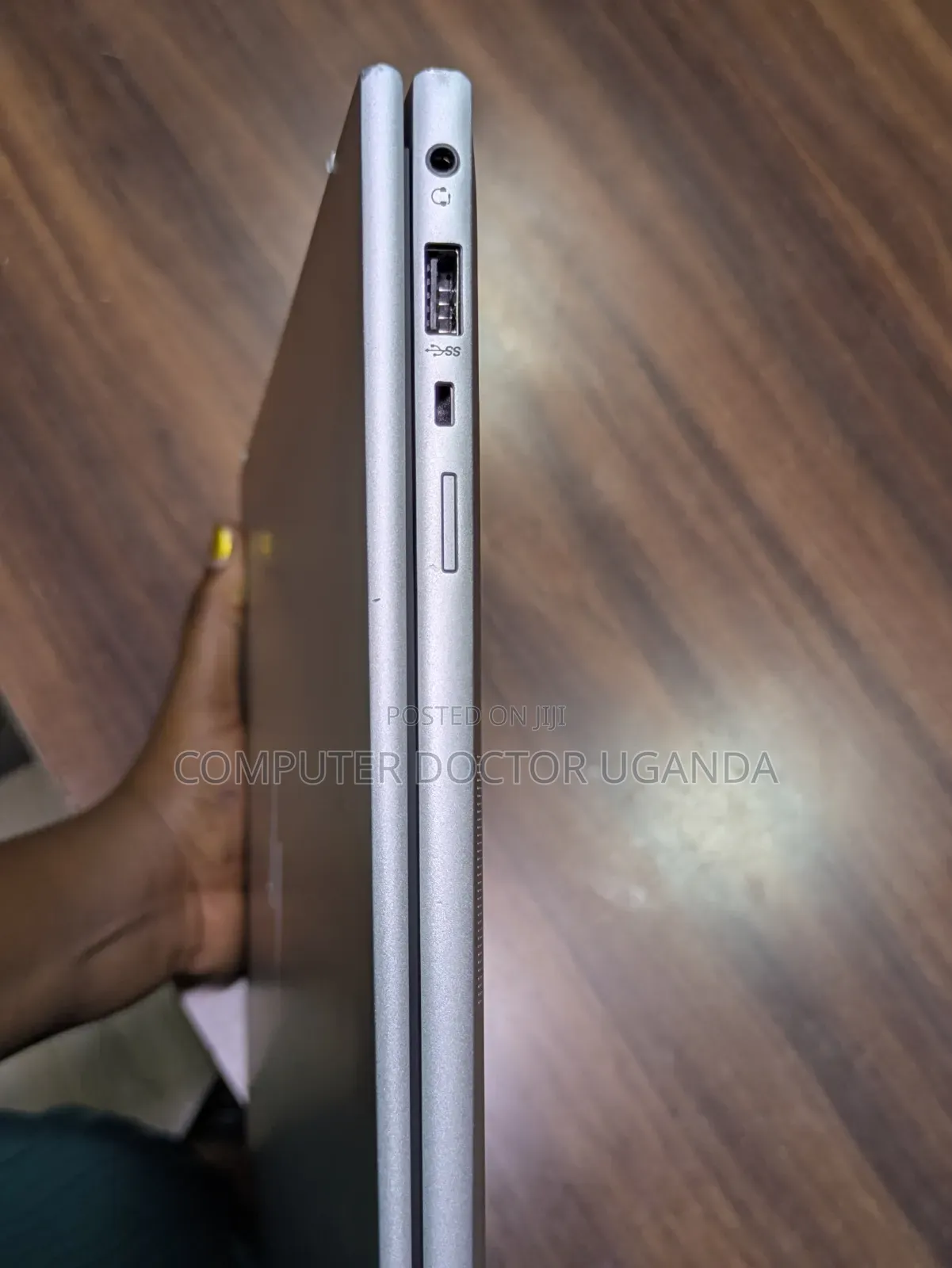 Laptop HP EliteBook 860 G10 16GB Intel Core i7 SSD 512GB