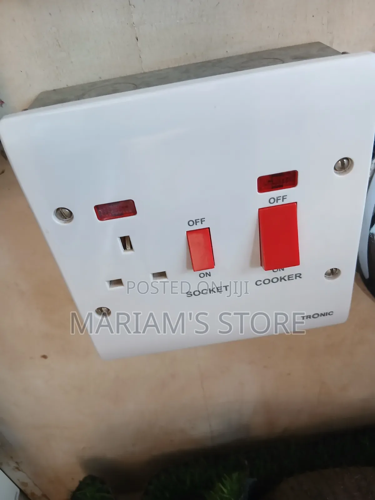 Cooker Control Unit With Switch Socket