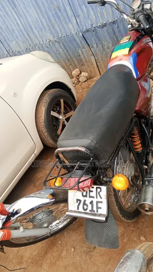 Bajaj Boxer 100 2017 Red