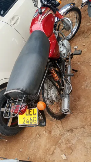 Bajaj Boxer 100 2017 Red