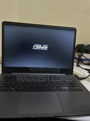 Laptop Asus VivoBook E403NA 24GB Intel Core i7 SSD 1T