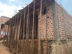 Flat House With Rentals on Ground Floor
