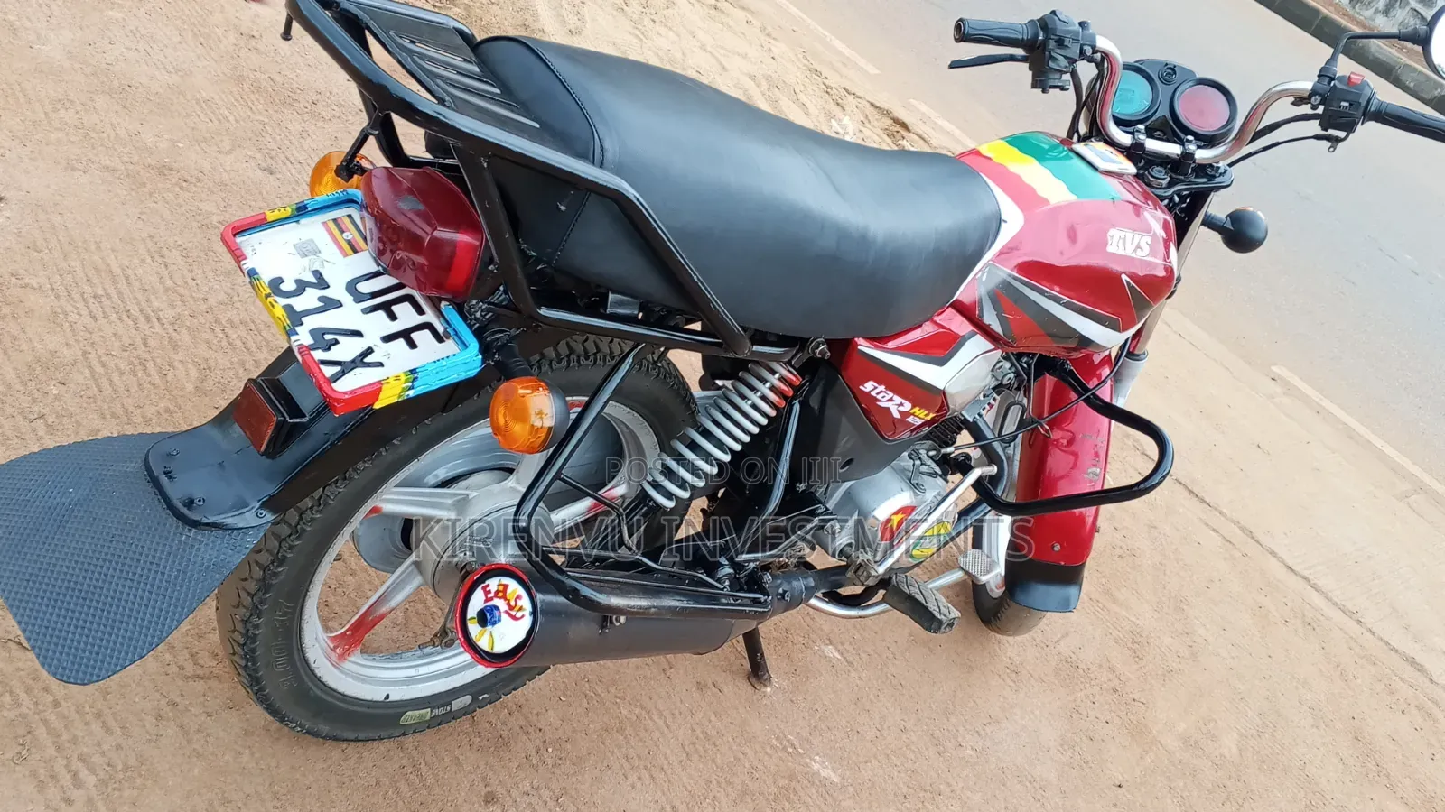 TVS HLX 125 2022 Red