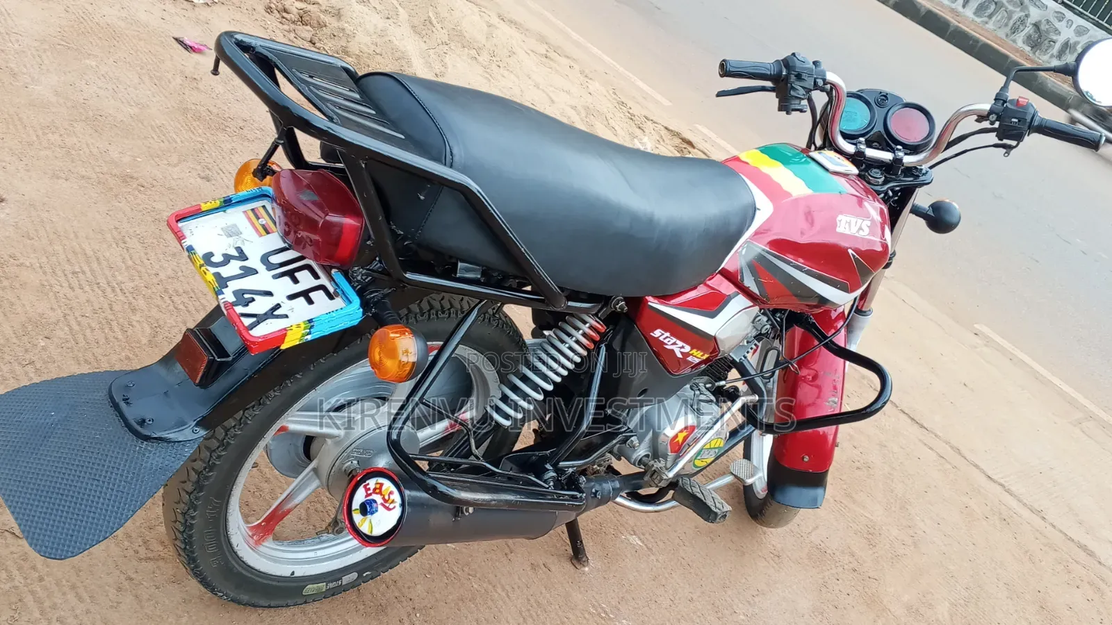 TVS HLX 125 2022 Red