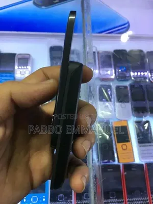 New Nokia 2220 slide Black