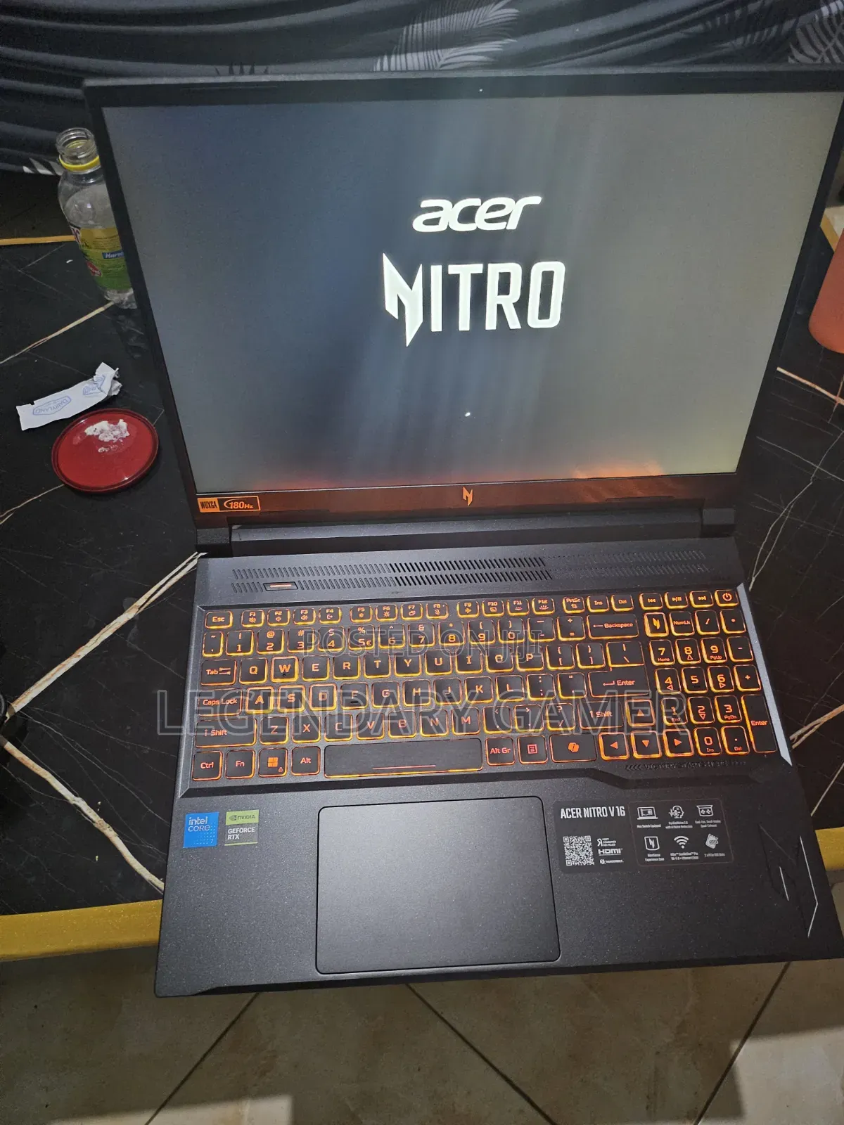 Laptop Acer Nitro 16 24GB Intel Core 7 SSD 512GB