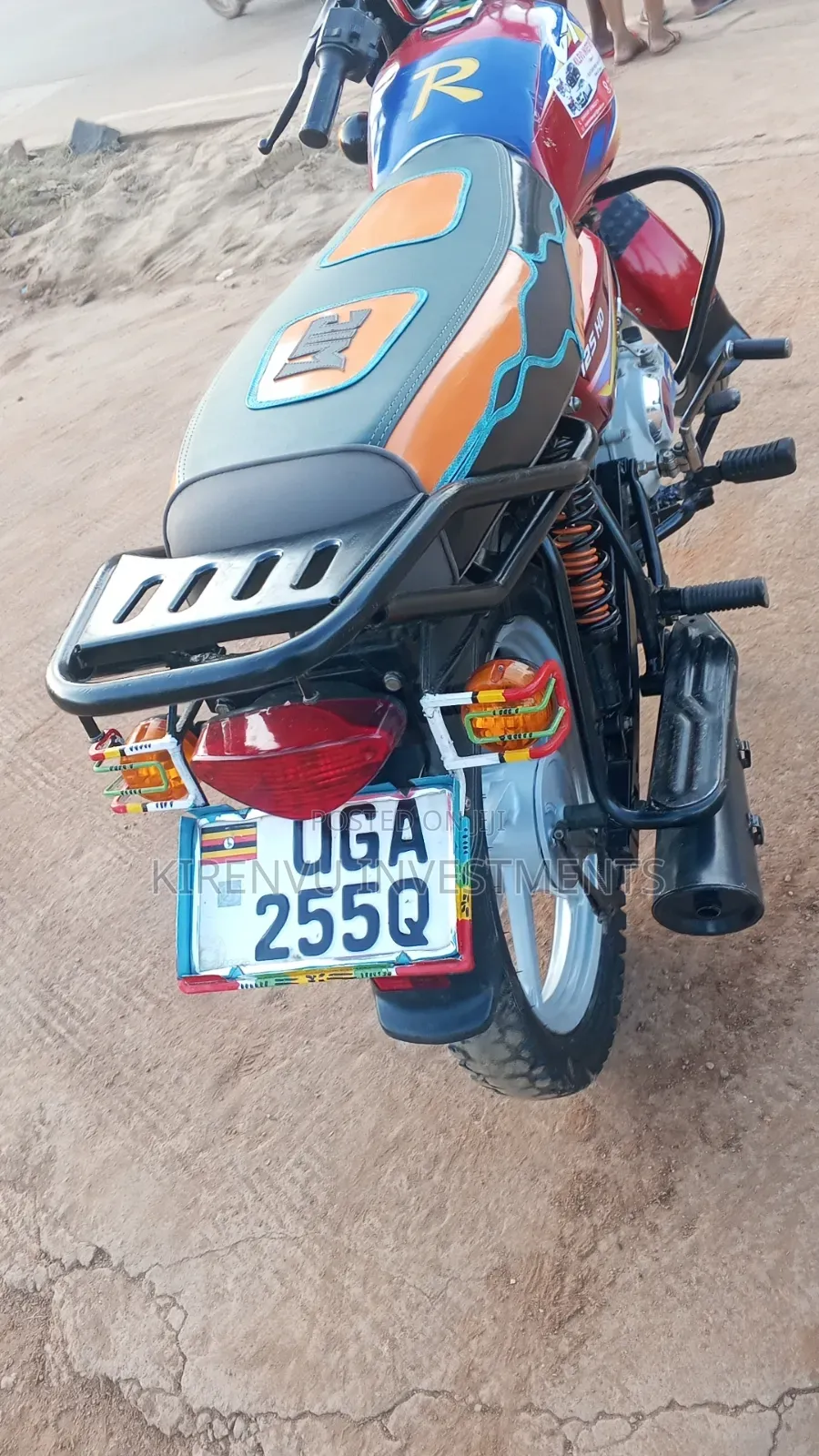 Bajaj Boxer 125 2025 Red
