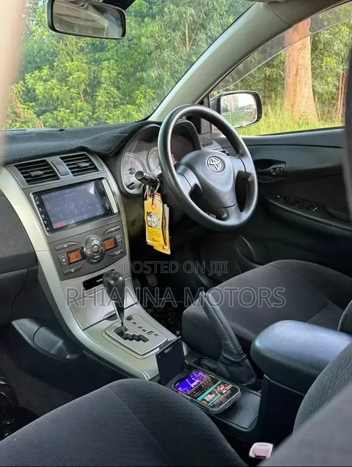 Toyota Corolla Fielder 2010 Gray