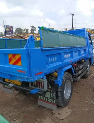Isuzu Elf Long