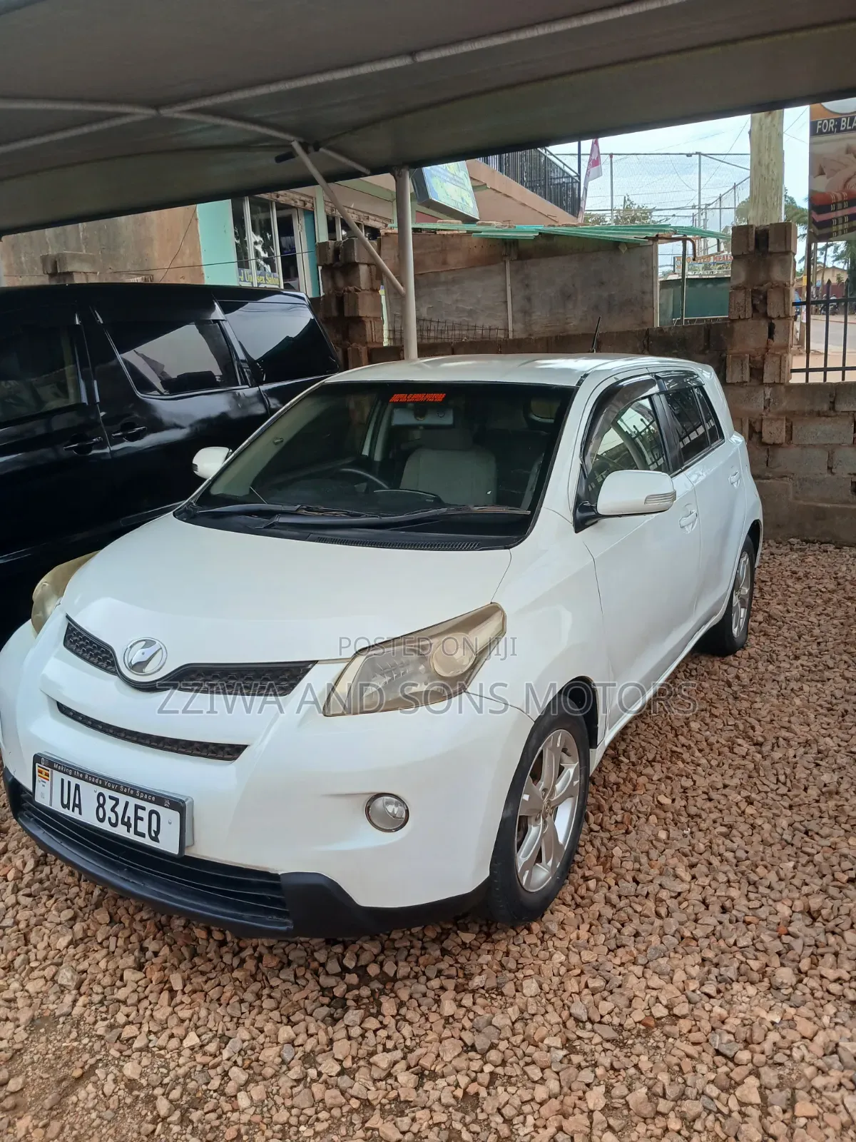 Toyota IST 2008 White