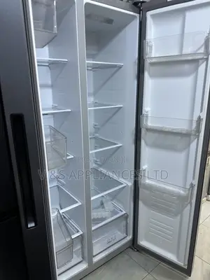 Side by Side Hisense Fridge