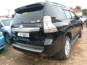 Toyota Land Cruiser Prado 2016 Black