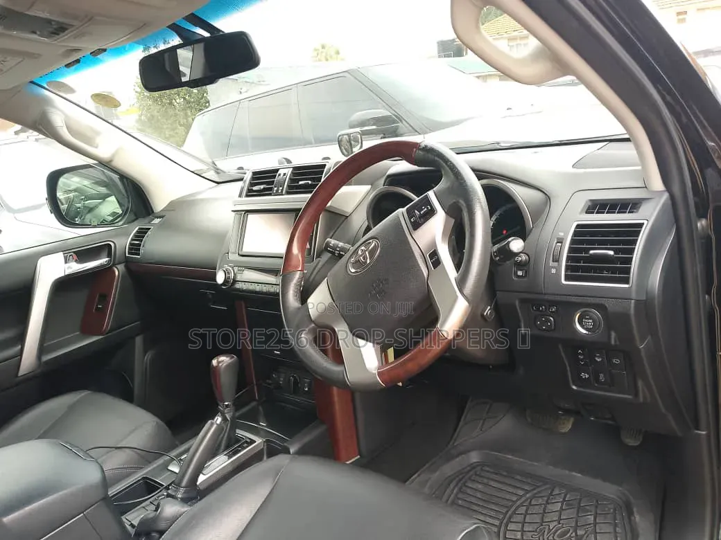Toyota Land Cruiser Prado 2016 Black