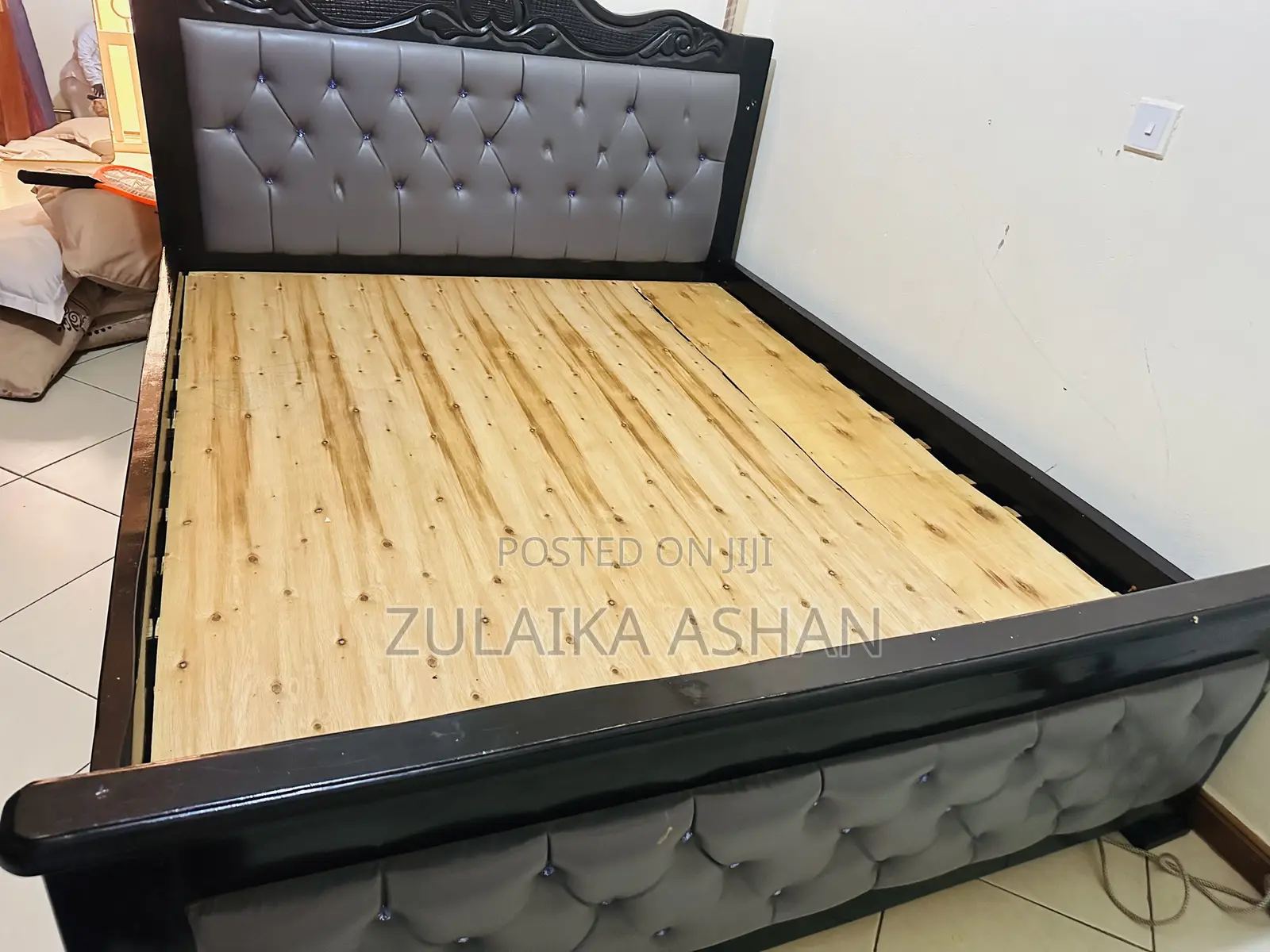 5 by 6 Grey Bed
