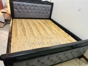 5 by 6 Grey Bed