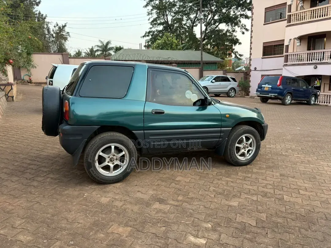 Toyota RAV4 Cabriolet 1998 Green