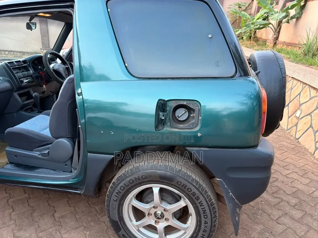Toyota RAV4 Cabriolet 1998 Green