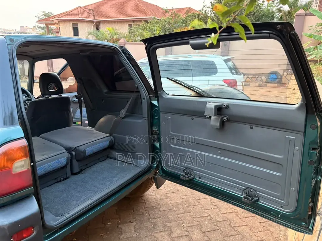 Toyota RAV4 Cabriolet 1998 Green