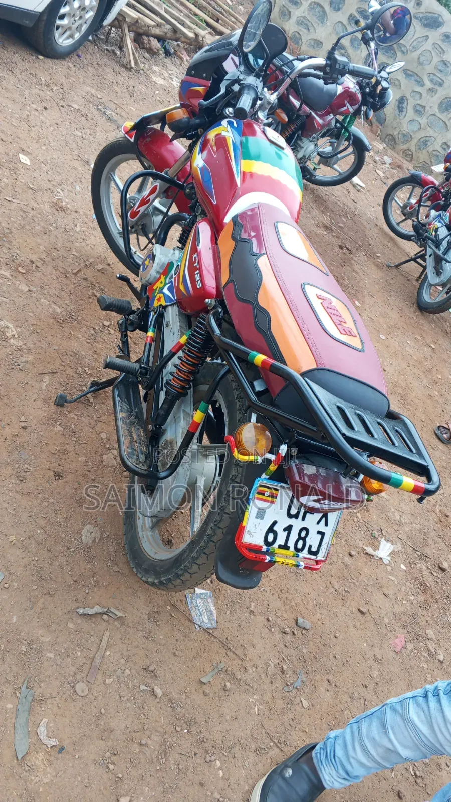Bajaj Boxer 125 2023 Red