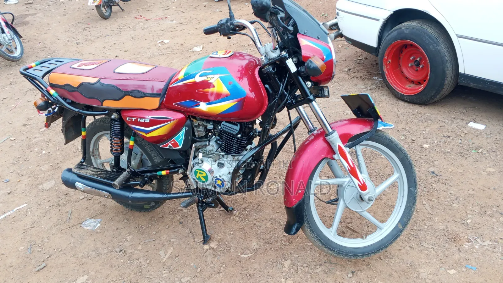 Bajaj Boxer 125 2023 Red