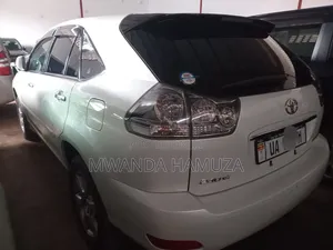 Toyota Harrier 2010 White