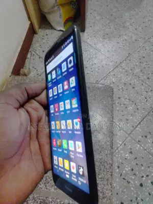 Hisense E30 Lite 16 GB Black