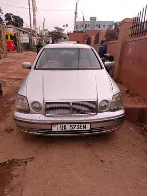 Toyota Progress 2.5 RWD 2000 Silver
