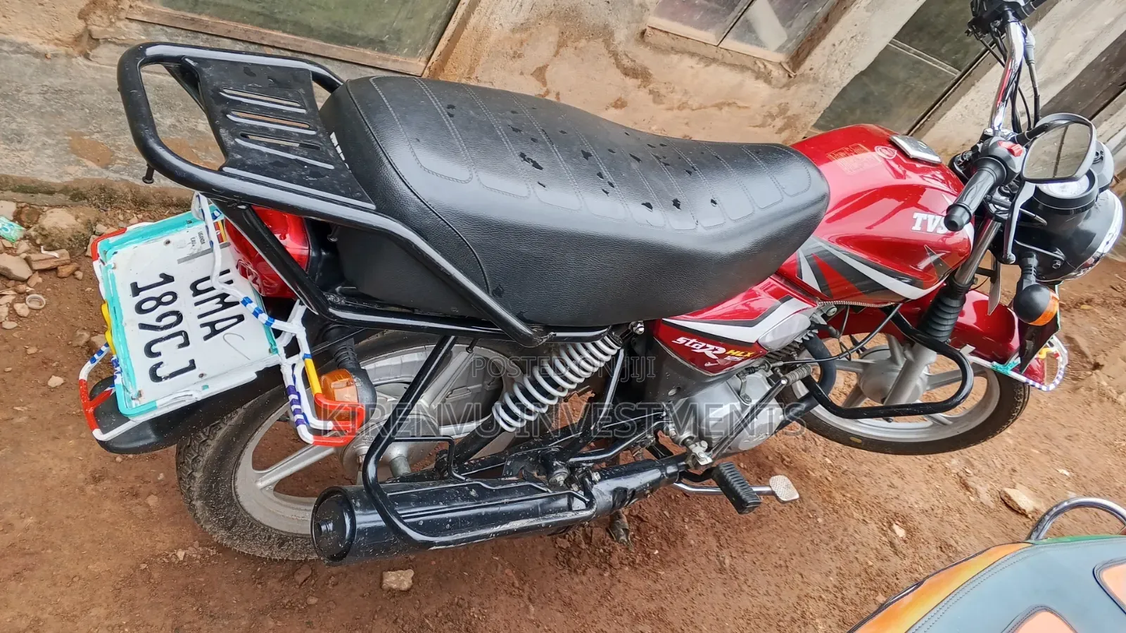 TVS HLX 125 2022 Red