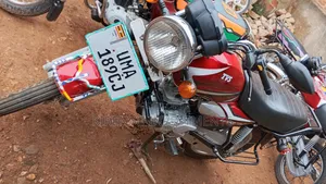 TVS HLX 125 2022 Red