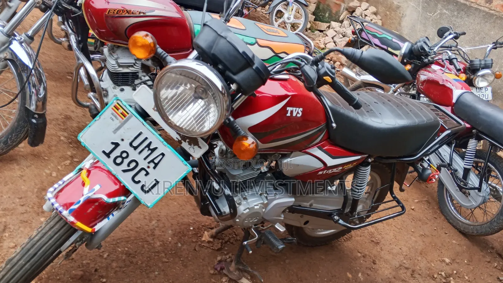 TVS HLX 125 2022 Red