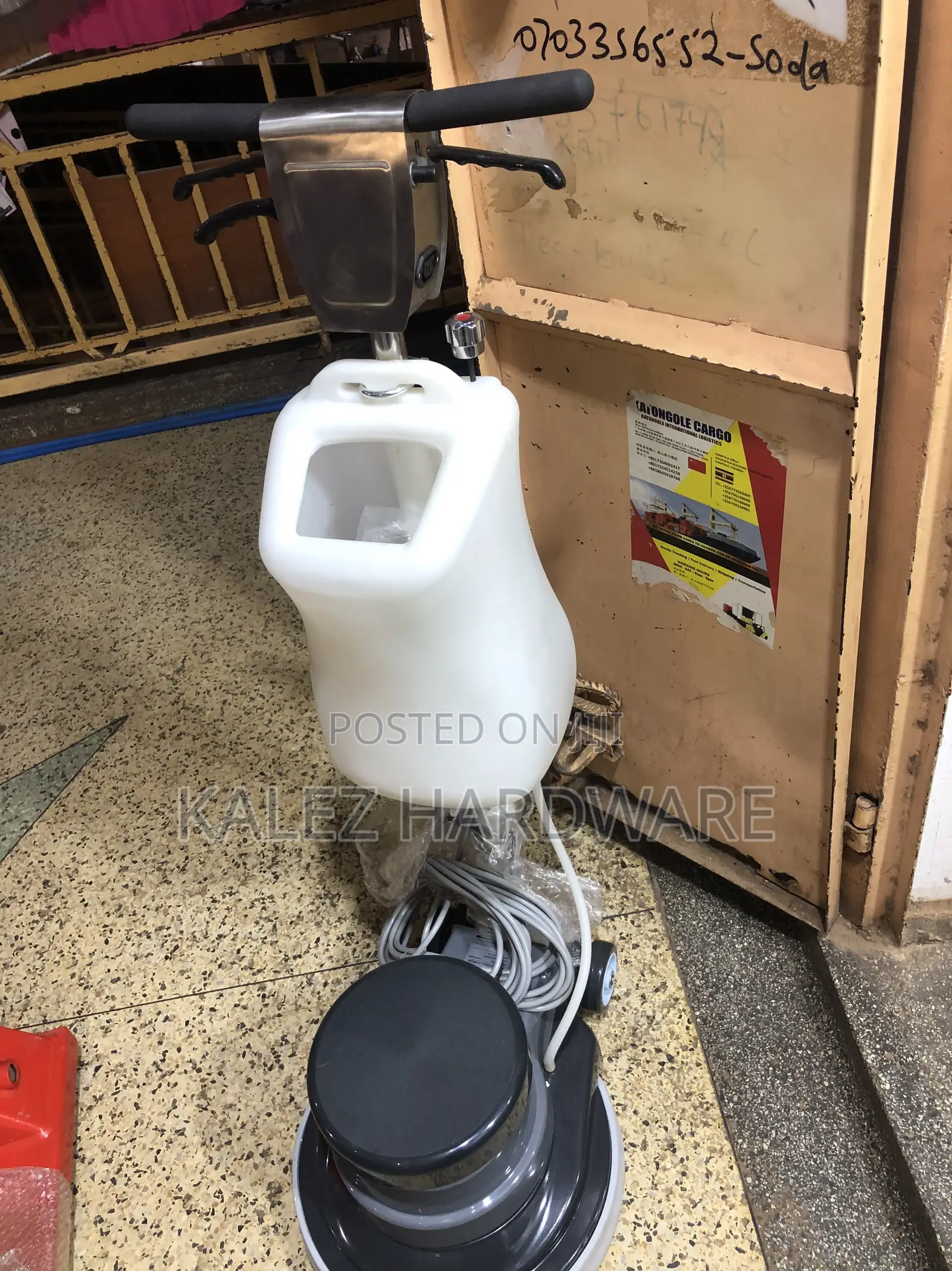 Floor Scrubbing Machine