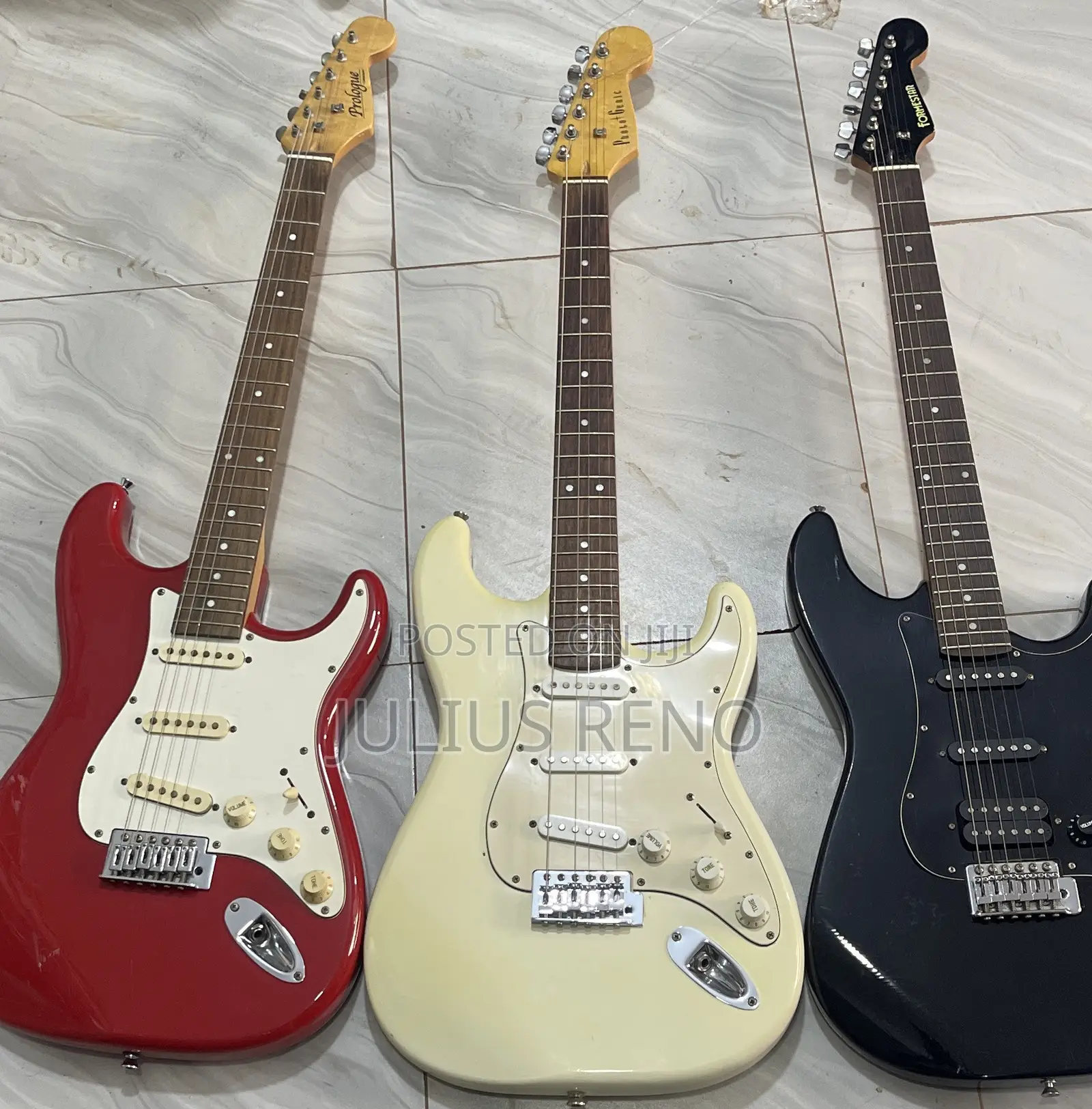 Solo Guitar Photogenic
