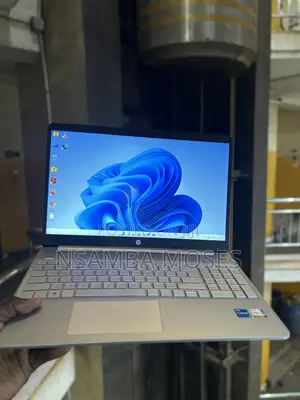 Laptop HP Pavilion 15 8GB Intel Core i5 SSD 256GB